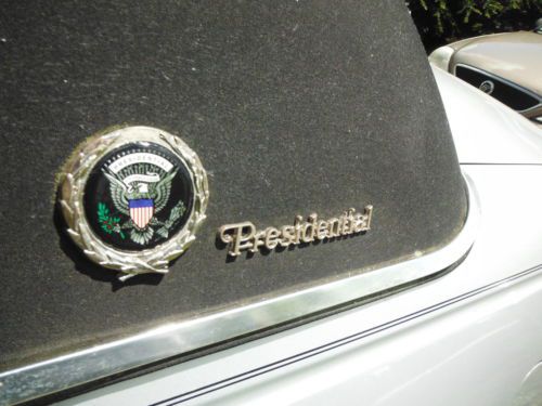 2000 Lincoln Town Car PRESIDENTAL 4DR W/AIRCONDITIONING & POWERMNRF 4LITER 8CYL, image 25