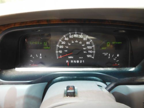 2000 Lincoln Town Car PRESIDENTAL 4DR W/AIRCONDITIONING & POWERMNRF 4LITER 8CYL, image 29