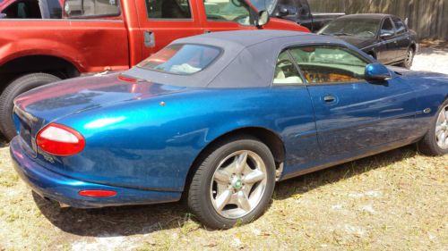 1997 jaguar xk8 base convertible 2-door 4.0l