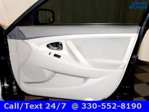 5 speed Manual 2.4L FWD Tinted windows Grey cloth interior Power everything AC, image 15