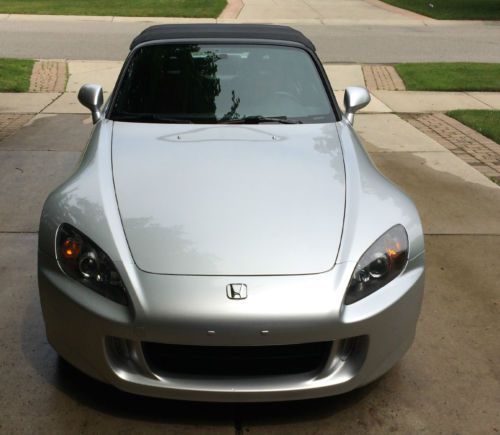 2005 Honda S2000 Base Convertible 2-Door 2.2L, US $17,990.00, image 2