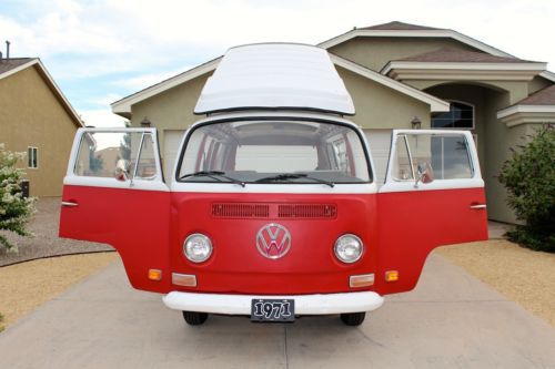 1971 volkswagen bus camper