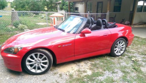 2005 honda s2000 base convertible 2-door 2.2l