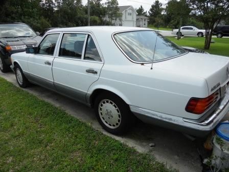 1986 Mercedes 420SEL, image 2