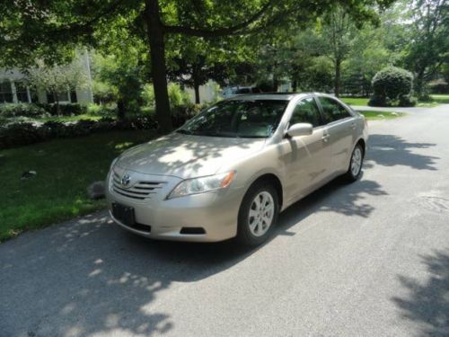 2007 toyota camry le sedan 4-door 2.4l no reserve