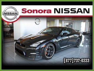 2014 nissan gt-r power passenger seat power windows satellite radio
