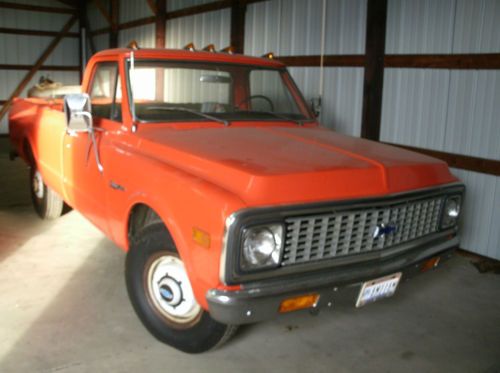 Rare 1971 c-20 chevy farm truck factory stock original  inside kept 1 owner!!