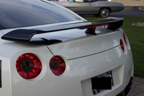 2010 NISSAN GTR ONE OWNER GARAGED WHITE WITH GLOSS BLACK TRIM, US $78,000.00, image 10
