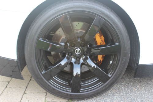 2010 NISSAN GTR ONE OWNER GARAGED WHITE WITH GLOSS BLACK TRIM, US $78,000.00, image 19