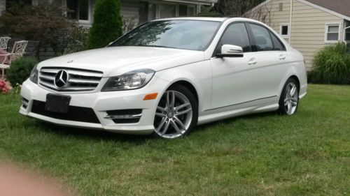 2012 mercedes-benz c300 4matic sport sedan 4-door 3.0l