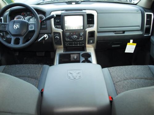 2014 RAM 3500 SLT, image 4