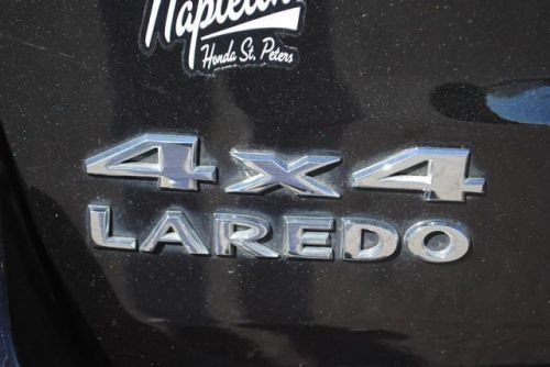 2011 jeep grand cherokee laredo