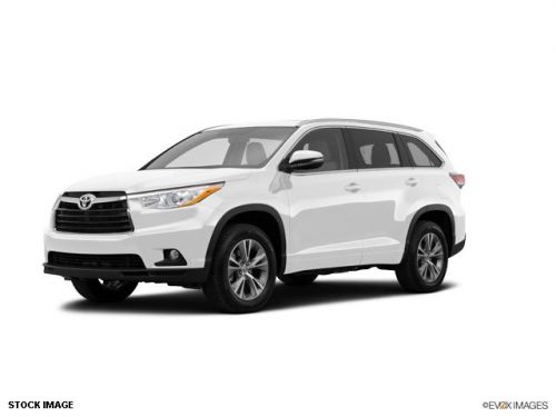 2014 toyota highlander le plus