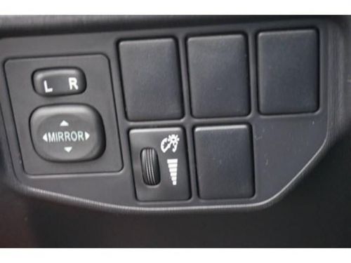 2014 toyota prius two
