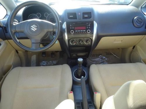 2011 suzuki sx4 le