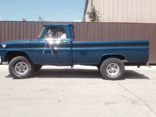 Chevy gmc pickup truck 4 wheel drive numbers matching blue very good condition