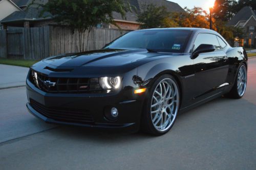 2010 Chevrolet Camaro SS Coupe 2-Door 6.2L (Low miles!!!!!!!), US $33,000.00, image 2