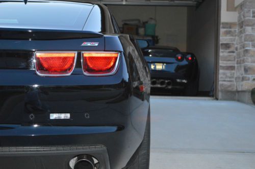 2010 Chevrolet Camaro SS Coupe 2-Door 6.2L (Low miles!!!!!!!), US $33,000.00, image 3