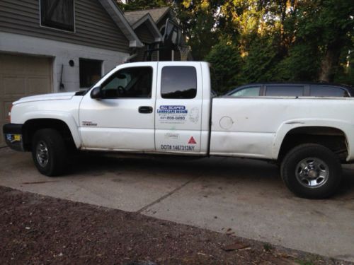 2005 chevrolet silverado 3500 ext. cab +  snow plow