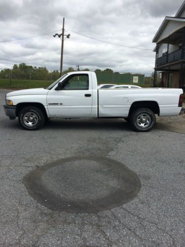2001 dodge ram 1500 van base standard cargo van 3-door 5.2l