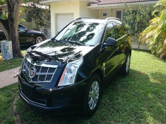 2012 - cadillac srx