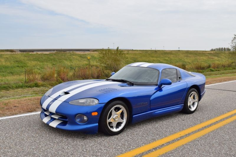 1997 dodge viper gts