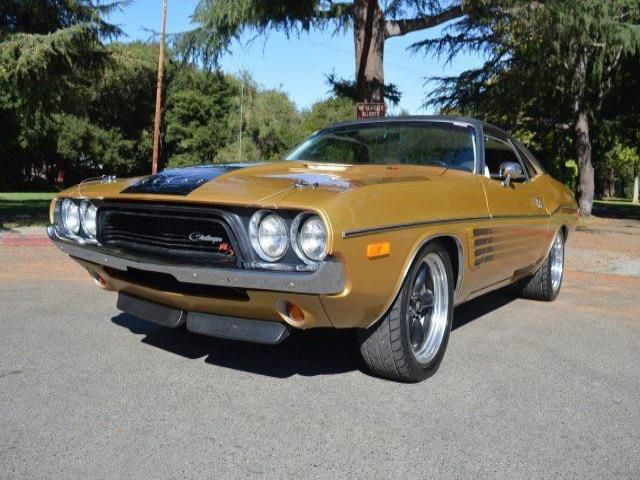 1972 dodge challenger --