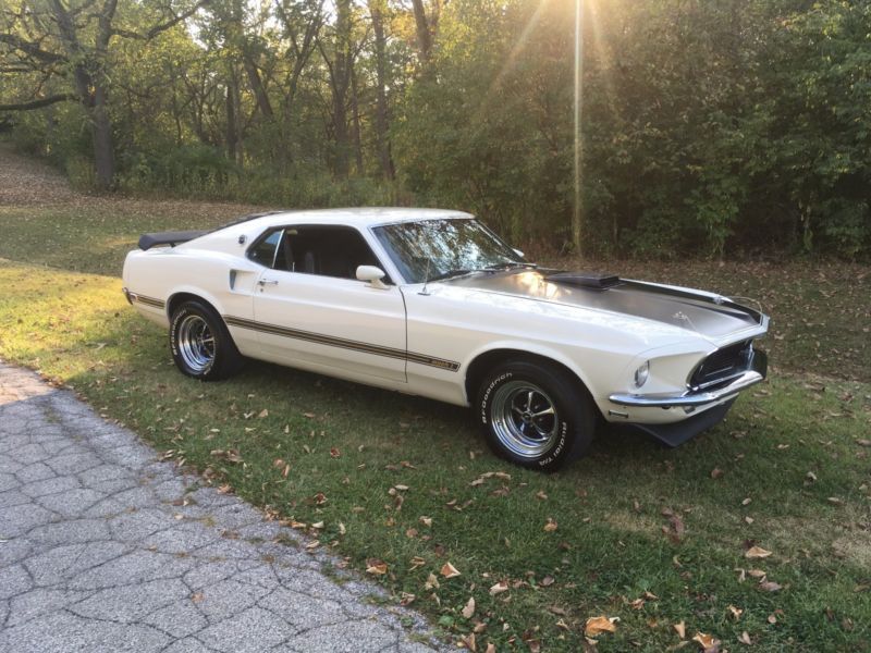 1969 ford mustang