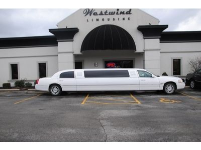 Limo, limousine, lincoln, town car, stretch, exotic, luxury, rare, mega stretch