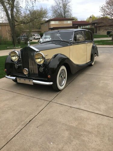 1949 rolls-royce wraith limousine