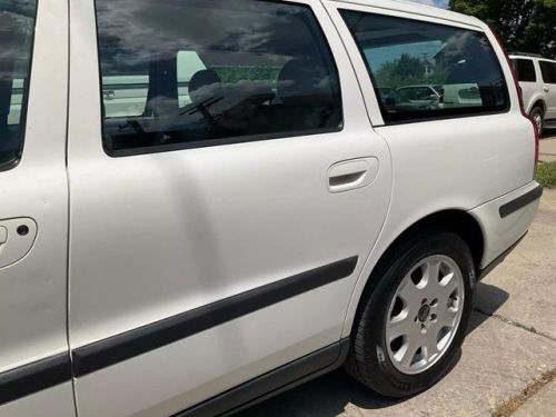 2002 volvo v70 t5 wagon 4d