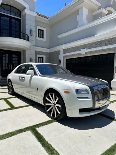 2013 rolls-royce ghost