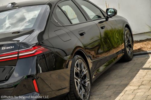 2024 BMW 5-Series 530i xDrive M-Sport Premium, US $60,955.00, image 4
