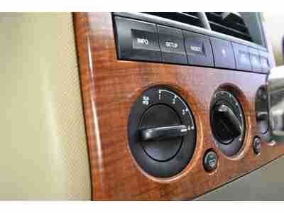 Sunroof Leather & Heated Seats Third Row Seating Used Cars Greater Kansas City, image 19