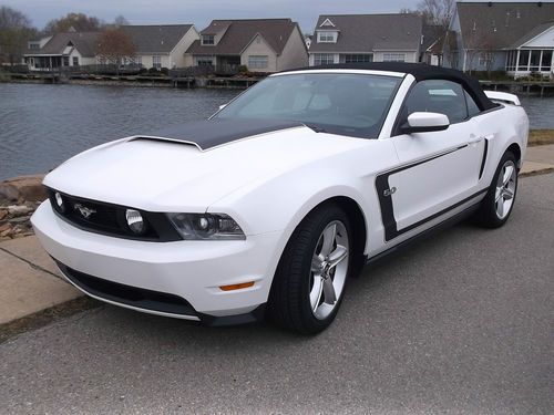 2012 ford mustang gt convertible premium 2-door 5.0l nascar pace car 6 speed