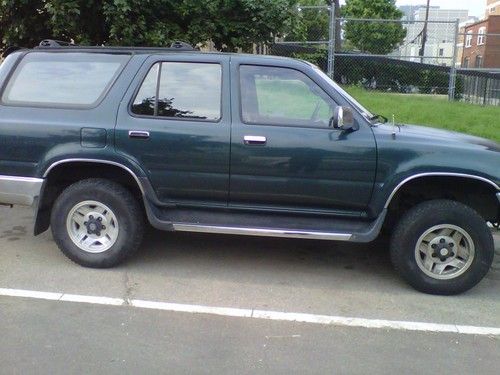 1995 toyota 4runner sr5 sport utility 4-door 3.0l