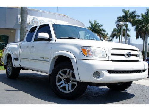 2006 toyota tundra limited rear wheel drive,minor accident,florida truck!!!