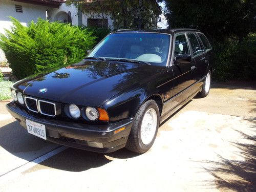1995 bmw 5-series sport wagon 525it - runs excellent! looks great!! clean title!