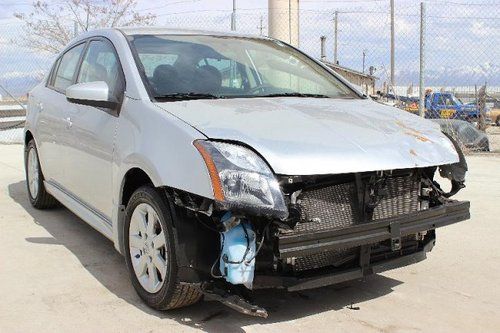 2012 nissan sentra 2.0 sr damaged salvage runs! economical low miles wont last!