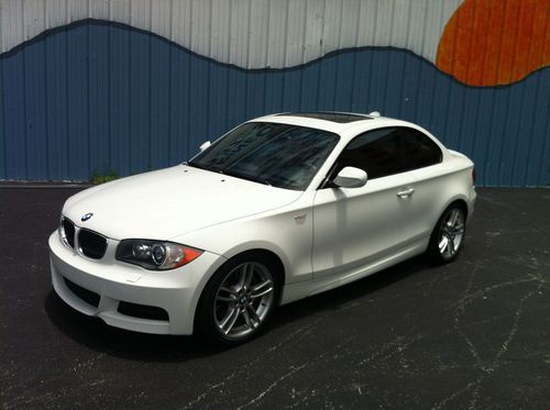 2010 bmw 135i base coupe 2-door 3.0l fully loaded twin turbo $47k sticker price