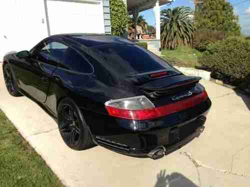 2002 Porsche 911 Carrera 4S Coupe, image 3