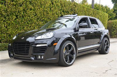 2010 porsche cayenne techart. carbon ceramic brakes. black interior. 13k miles.