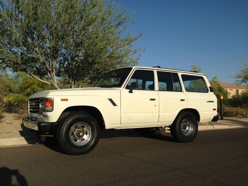 1987 toyota landcruiser fj60 white 141k miles no reserve