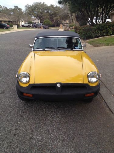 1979 mg mgb  convertible 2-door 1.8l