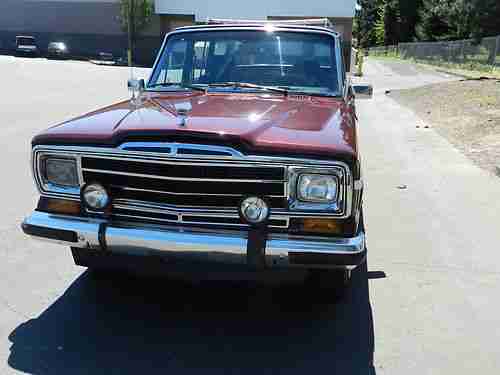 1991 Jeep Grand Wagoneer 'RARE FINAL EDITION' 4X4 Sport Utility 4-Door 5.9L, image 3