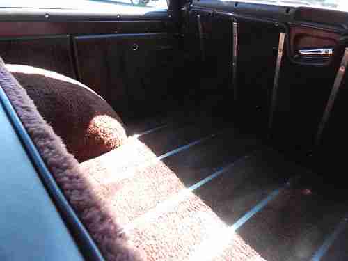 1991 Jeep Grand Wagoneer 'RARE FINAL EDITION' 4X4 Sport Utility 4-Door 5.9L, image 13