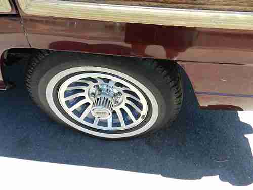 1991 Jeep Grand Wagoneer 'RARE FINAL EDITION' 4X4 Sport Utility 4-Door 5.9L, image 19