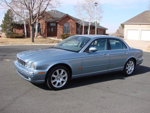 2004 jaguar xj8 base sedan 4-door 4.2l