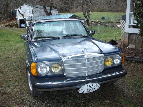 Low mileage 1985  mercedes 300d turbo