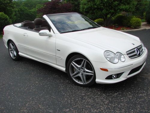 2009 grand edition clk 350 convertible  2 owner,clean carfax,low miles, 1 of 400